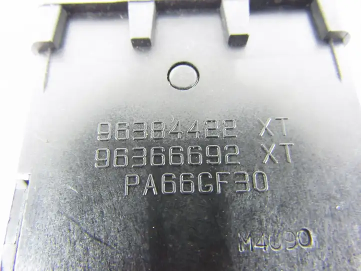 Peugeot Partner (2002 - 2008) Включатель регулировки высоты фонарей — фото 1
