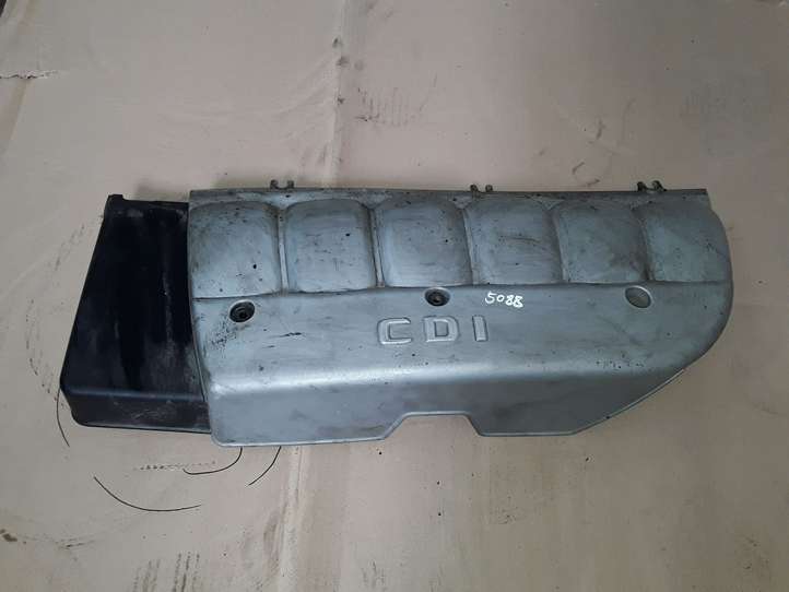 Mercedes-Benz S W220 (1998 - 2006)  013290 Крышка двигателя (отделка)