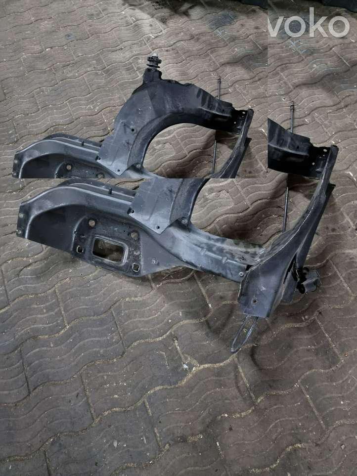 Mercedes-Benz ML W164 (2005 - 2011)   Лонжерон