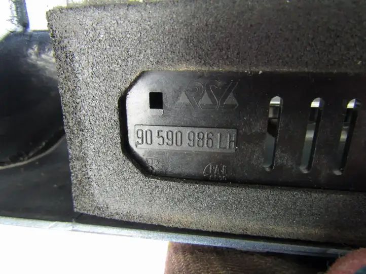 Opel Astra G (1998 - 2004) Подсветка номера — фото 3