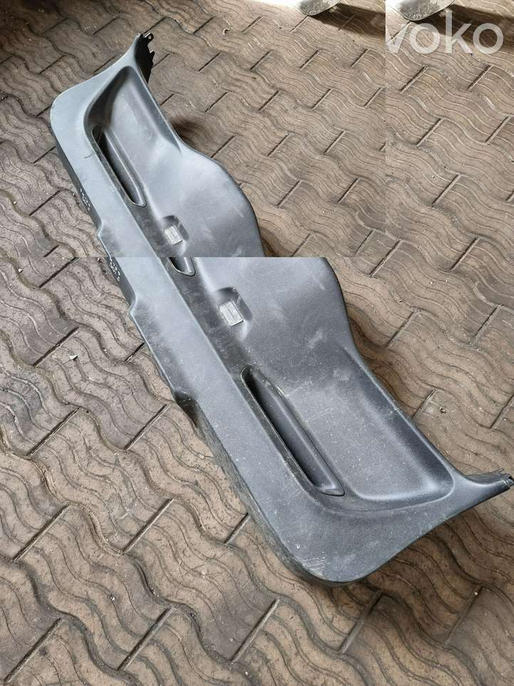 Volvo V40 (2012 - 2016)  31291049 Обшивка крышки багажника