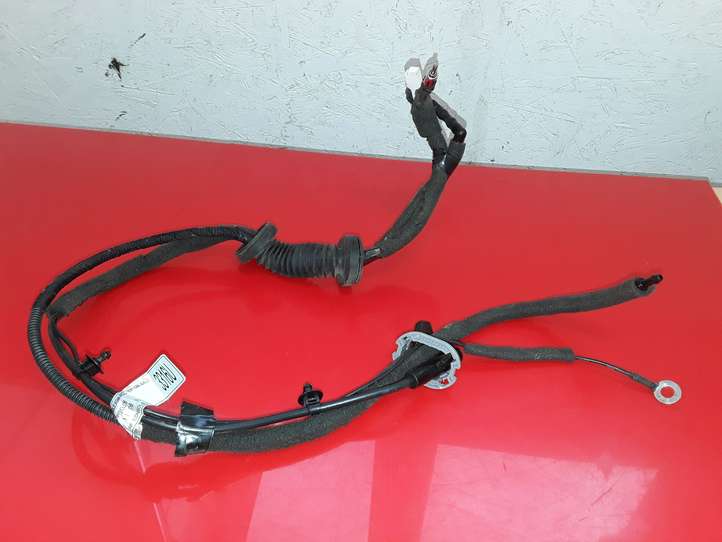 Chevrolet Captiva (2011 - 2013)  95913316 Другой проводник