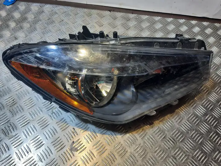 Mercedes-Benz CLA C117,X117,W117 (2013 - 2019) A1178200861 Передняя фара — фото 1