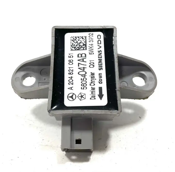 Dodge Journey (2007 - 2011) A2048210651 Датчик удара SRS — фото 1
