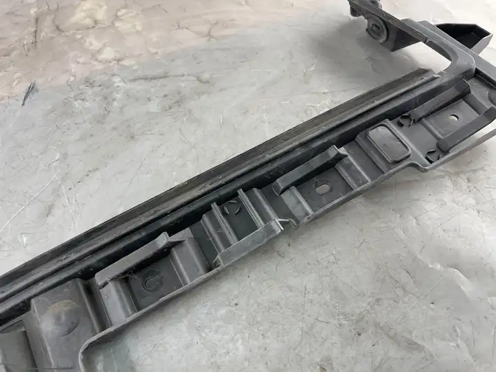 Volkswagen PASSAT B6 (2005 - 2010) 3C9807393 Кронштейн заднего бампера — фото 5