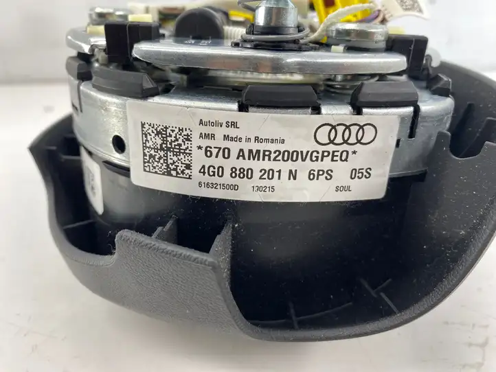Audi A6 C7 (2014 - 2018) 4G0880201N Подушка безопасности руля — фото 4