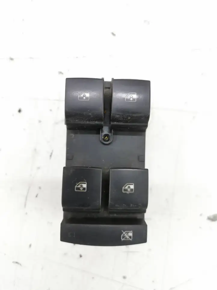 Opel Astra J (2009 - 2012) 13305009 Кнопка стеклоподъемников — фото 3