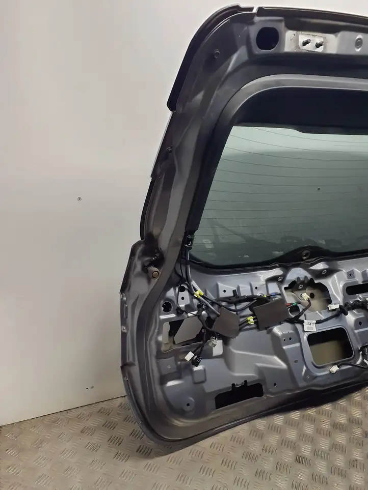 Nissan Qashqai (2013 - 2017) Крышка багажника — фото 4