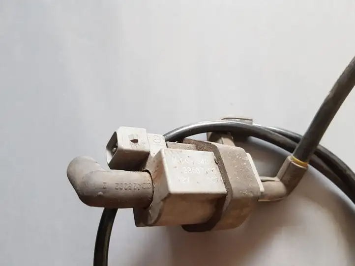 Mercedes-Benz CL C215 (2000 - 2006) A0025404197 Вакуумный клапан двигателя — фото 3
