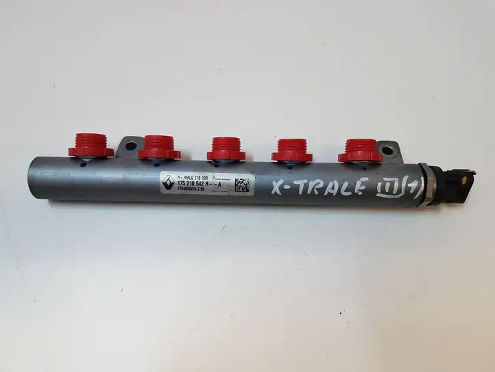 Nissan X-Trail T32 (2014 - 2021) 175210542R Магистральная топливная трубка — фото 1