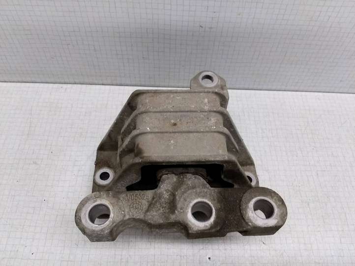 Opel Vectra (2005 - 2009)  V04652 Подушка двигателя