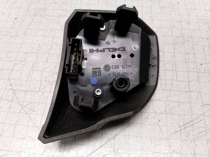 Opel Vectra (2005 - 2009)  440768813 Кнопки рулевого колеса