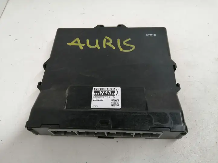 Toyota Auris E180 (2012 - 2018) 8998102060 Модуль комфорта — фото 1