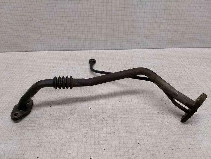 Toyota Yaris (1999 - 2003)   EGR трубка (трубки)/ шланг (шланги)