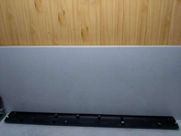 Opel Movano A (1998 - 2010)  7701692582  Отделка дверей (молдинги) задней двери
