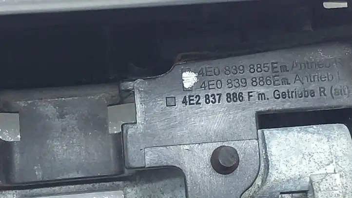 Audi A8 S8 D3 4E (2002 - 2005) 4E1837885 Наружная ручка двери — фото 2