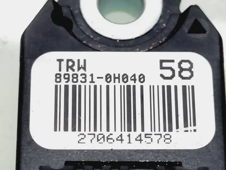 Toyota Aygo AB40 (2014 - 2018) 898310H040 Датчик удара SRS — фото 4