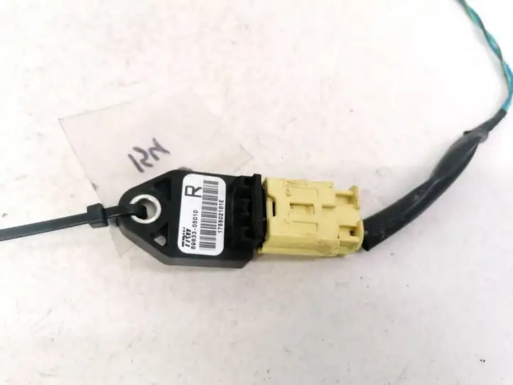 Toyota Avensis T250 (2006 - 2009) 8983305010 Датчик удара SRS — фото 1