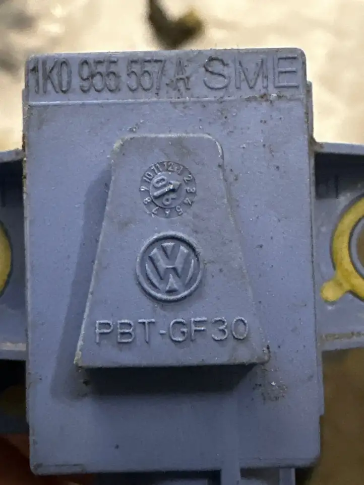 Volkswagen Golf Plus (2004 - 2008) 1K0955557A Датчик удара SRS — фото 1