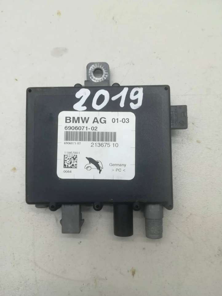 690607102 BMW 3 E46 Antenos valdymo blokas