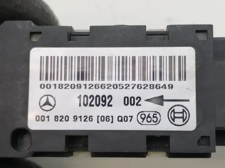Mercedes-Benz C W203 (2000 - 2007) 0018209126 Датчик удара SRS — фото 8