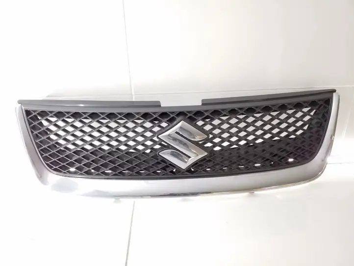 Suzuki Grand Vitara II (2008 - 2012) 7174365J0 Верхняя решетка радиатора — фото 1