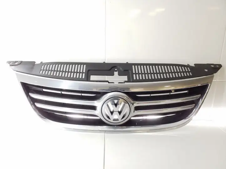 Volkswagen Tiguan (2007 - 2011) 5N0853653A Верхняя решетка радиатора — фото 1