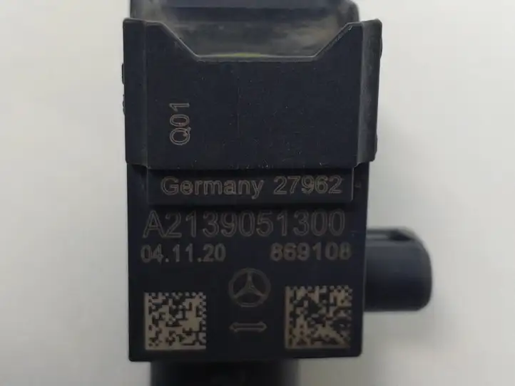 Mercedes-Benz EQC (2018 - ) A2139051300 Датчик удара SRS — фото 6