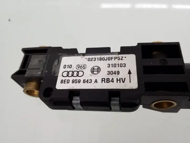 Audi A4 S4 B6 8E 8H (2000 - 2006) 8E0959643A Датчик удара SRS — фото 4