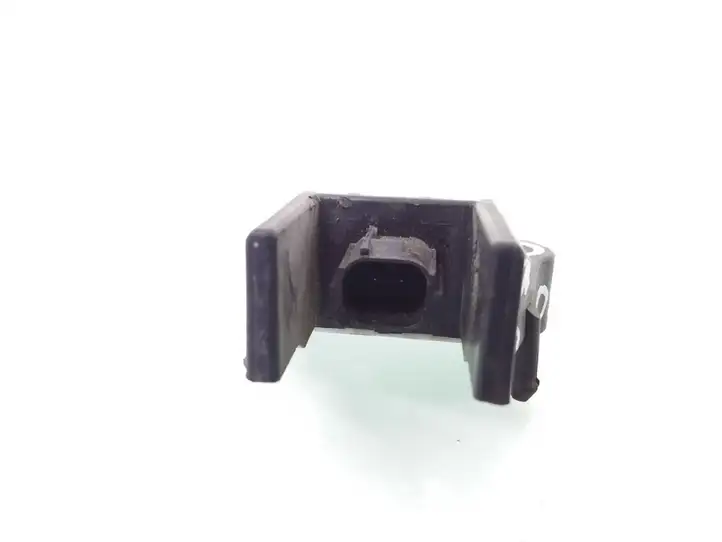 Toyota Yaris (2005 - 2009) 891730D020 Датчик удара SRS — фото 2