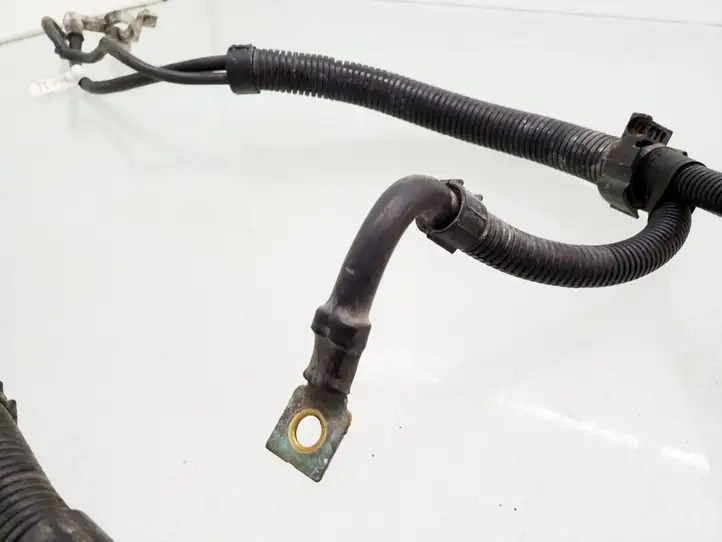 Seat Ibiza IV (6J,6P) (2008 - 2017) 6R0971349L Плюсовой провод аккумулятора — фото 4