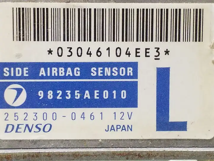 Subaru Outback (1998 - 2003) 2523000461 Датчик удара SRS — фото 2
