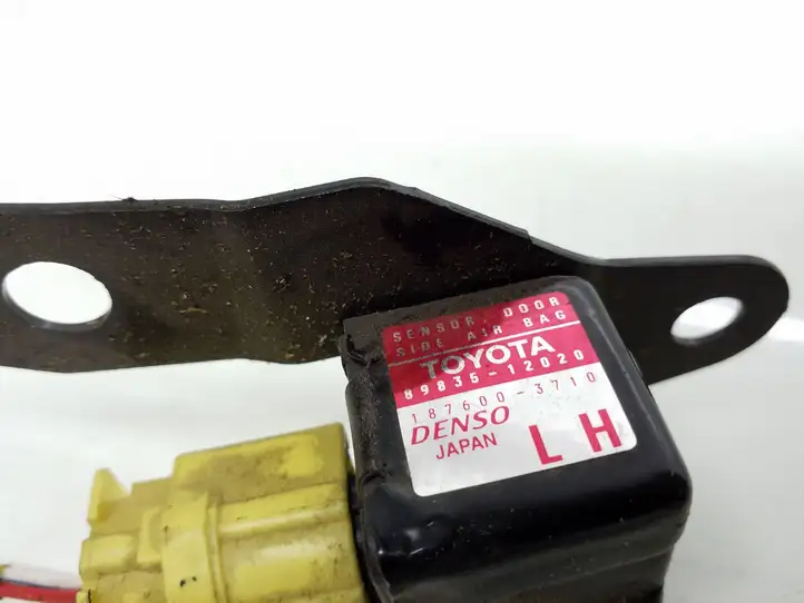 Toyota Corolla E110 (1995 - 2002) 8983512020 Датчик удара SRS — фото 3