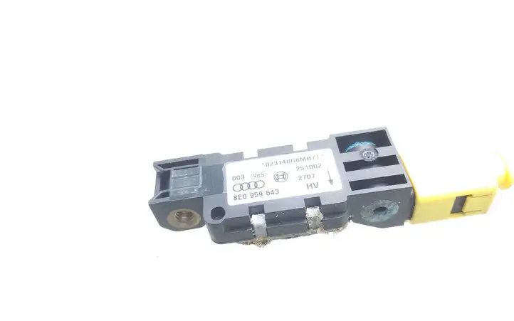 Audi A4 S4 B6 8E 8H (2000 - 2006) 8E0959643 Датчик удара SRS — фото 2