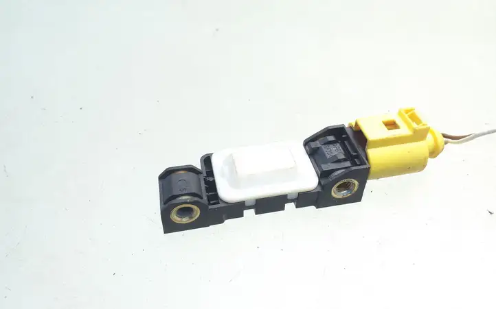 Audi A4 S4 B6 8E 8H (2000 - 2006) 8E0959643D Датчик удара SRS — фото 1