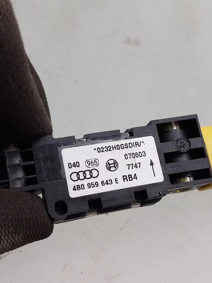 Audi A3/S3 8L (2000 - 2003) 4B0959643E Датчик удара SRS — фото 3