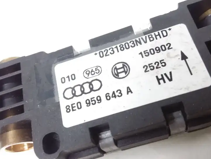 Audi A6 S6 C5 4B (2001 - 2004) 8E0959643A Датчик удара SRS — фото 2