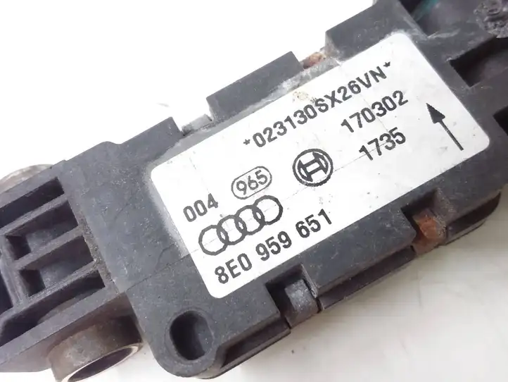 Audi A4 S4 B6 8E 8H (2000 - 2006) 8E0959651 Датчик удара SRS — фото 3