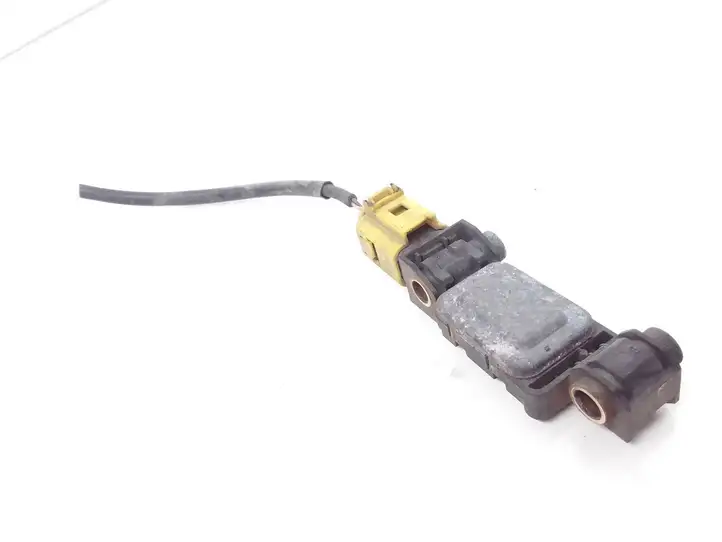 Audi A4 (2000 - 2006)  8E0959651 Датчик удара надувных подушек