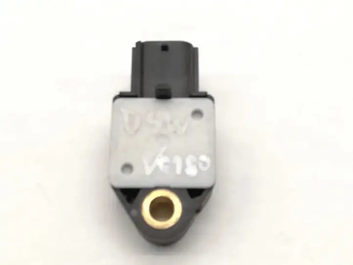 Toyota Verso (2009 - 2012)  8983105020 Датчик удара надувных подушек