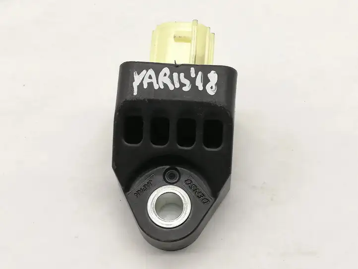 Toyota Yaris (2014 - 2019) 898310D130 Датчик удара SRS — фото 1