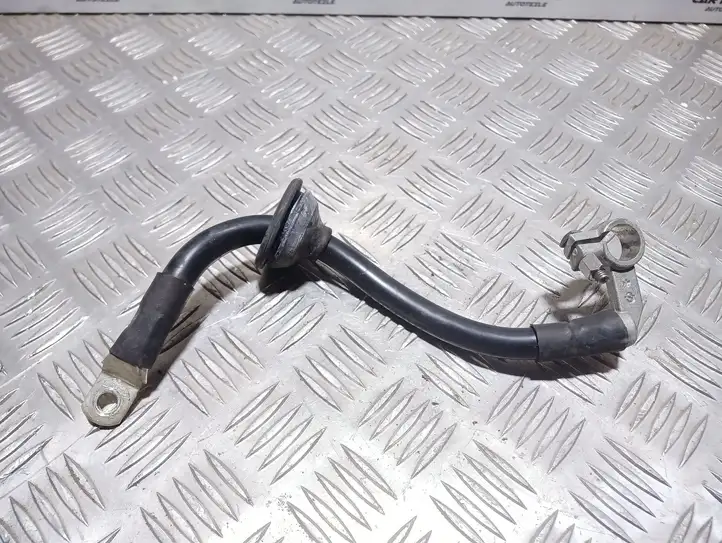 Porsche Cayenne (9PA) (2002 - 2010) 7L0971225 Плюсовой провод аккумулятора — фото 1