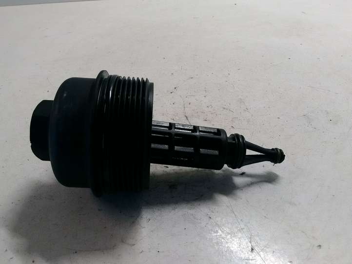 Land Rover Freelander (1997 - 2003)  6740226179 Крышка масляного фильтра