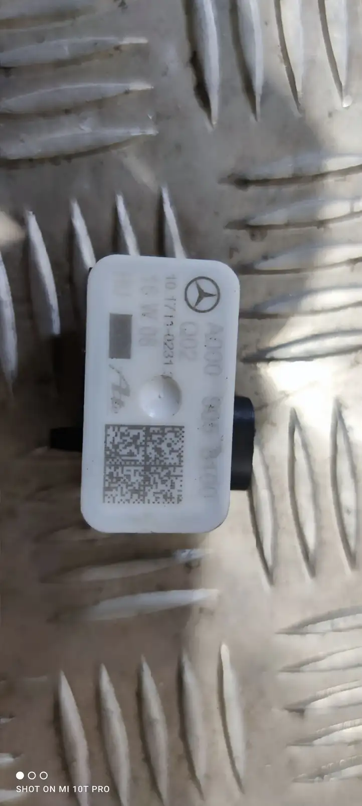Mercedes-Benz GL X166 (2013 - 2019) A0009058100 Датчик удара SRS — фото 1