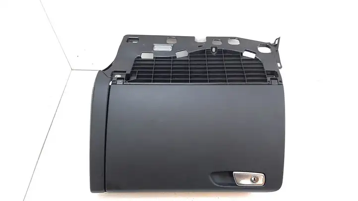 Audi A4 S4 B8 8K (2007 - 2011) 8K1857035B Бардачок в сборе — фото 1