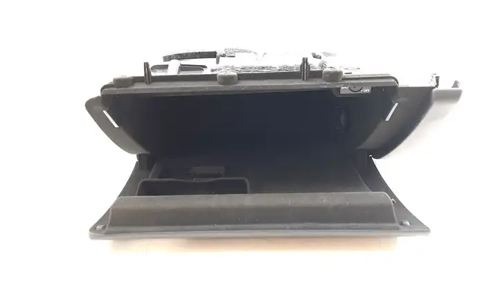 Audi A4 S4 B8 8K (2007 - 2011) 8K1857035B Бардачок в сборе — фото 3