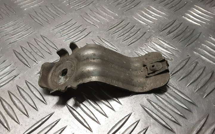 BMW 3 F30 F35 F31 (2012 - 2018)  7241820 Другая деталь отсека двигателя