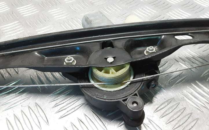 BMW 3 F30 F35 F31 (2012 - 2018)   Механизм подъема окон задней двери