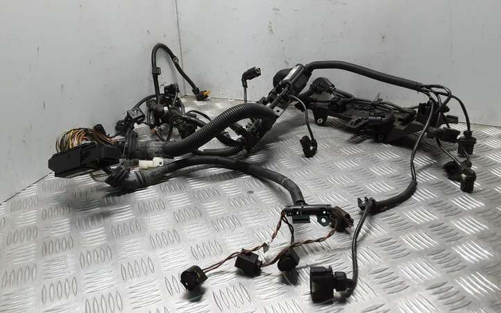 BMW 3 F30 F35 F31 (2012 - 2018)  758065404 Проводка двигателя