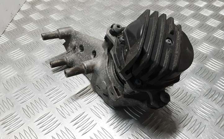 Porsche Cayenne (9PA) (2002 - 2010)  7L5131082 Вторичный воздушный насос
